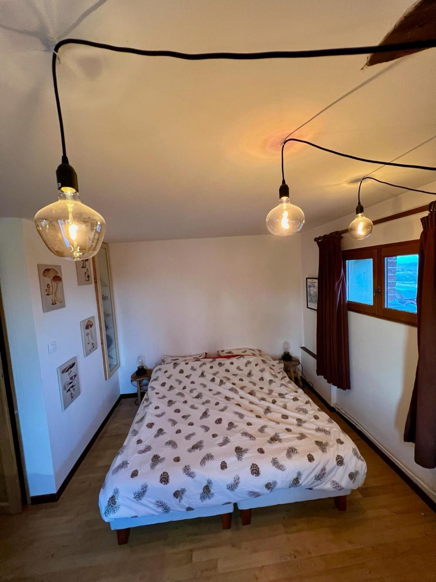 Les Garennes Otel Saint-Uze Dış mekan fotoğraf