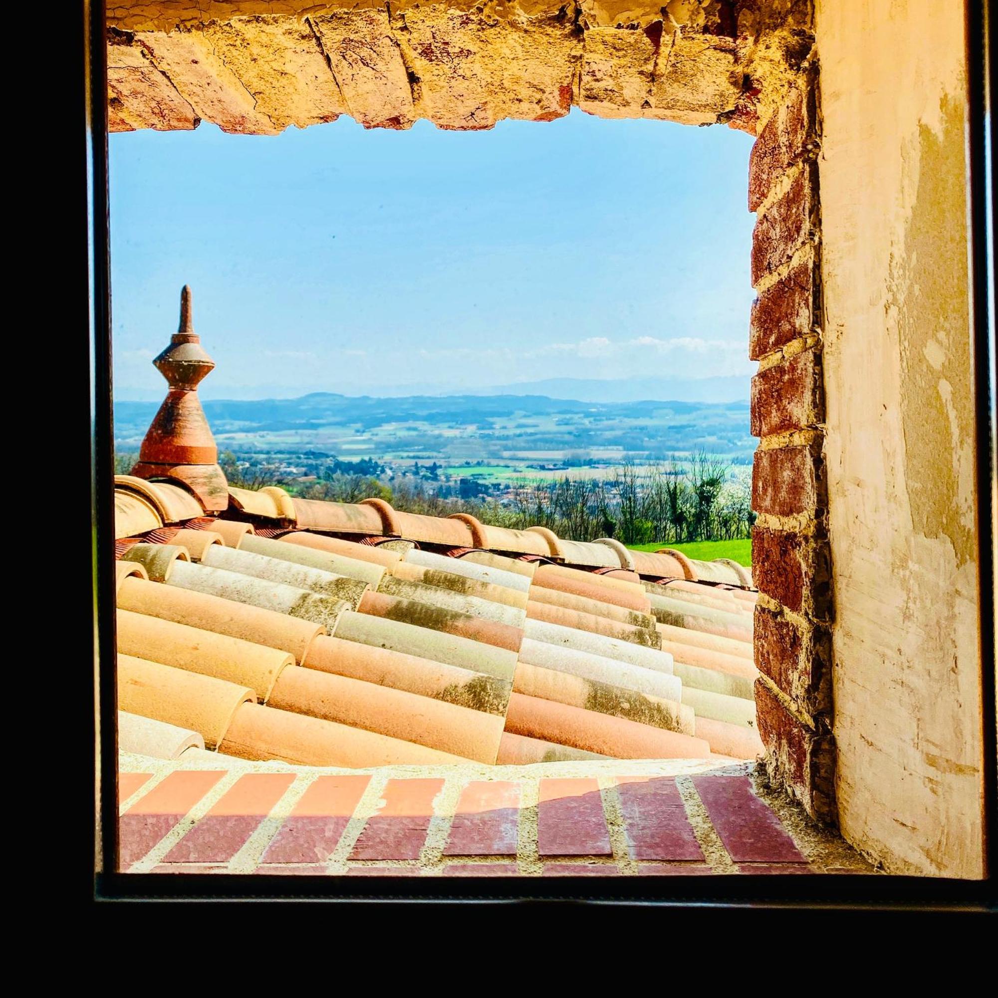 Les Garennes Otel Saint-Uze Dış mekan fotoğraf